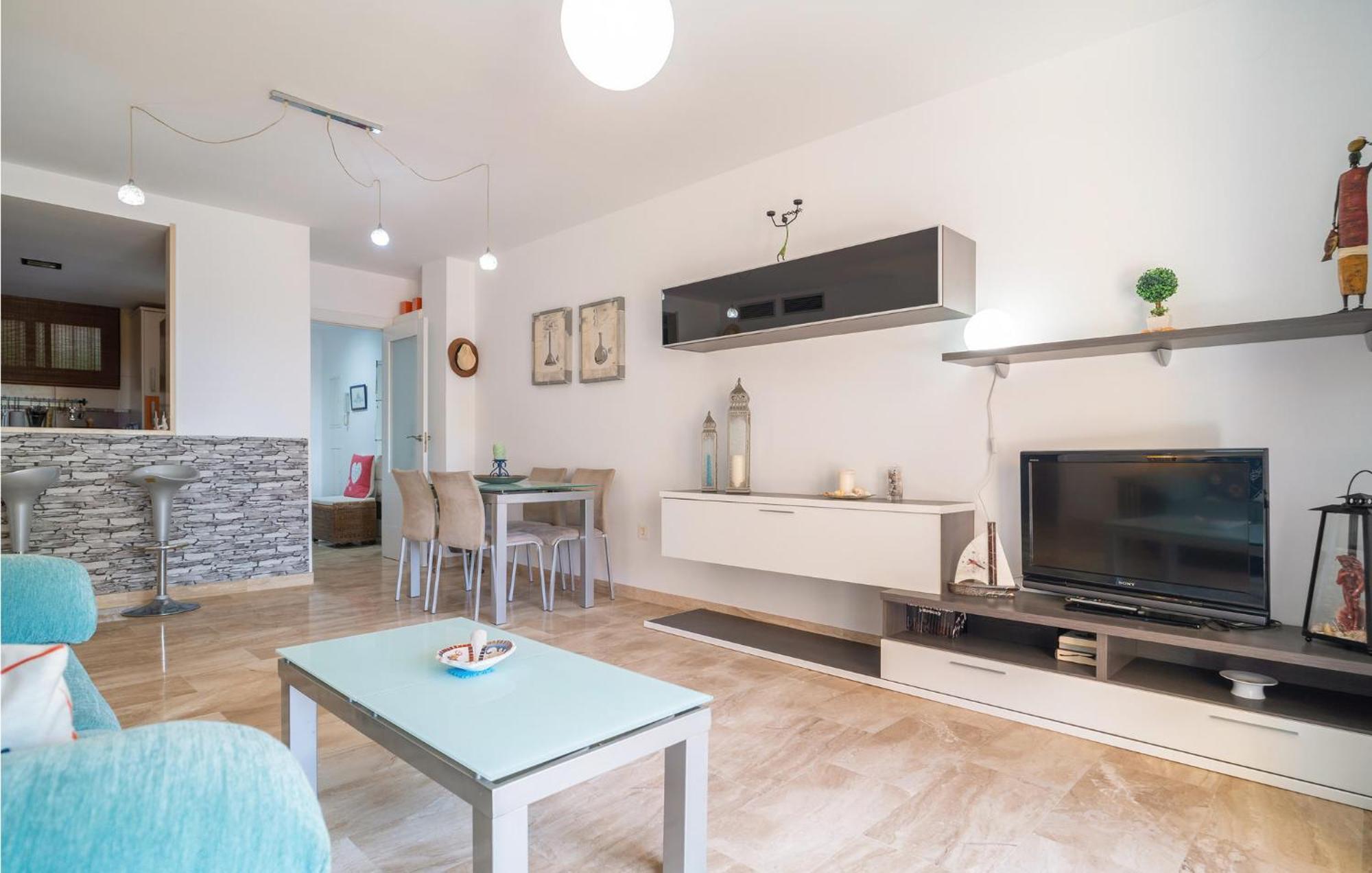 Amazing Apartment In Motril With House Sea View Dış mekan fotoğraf